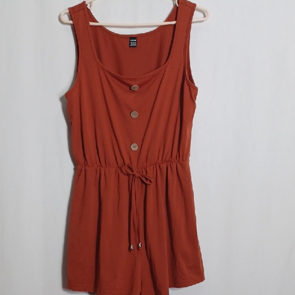 SHEIN Terracotta Romper Size Large